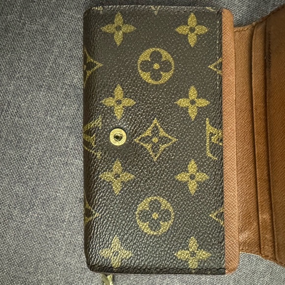 Louis Vuitton Wallet - compact - Picture 8 of 14